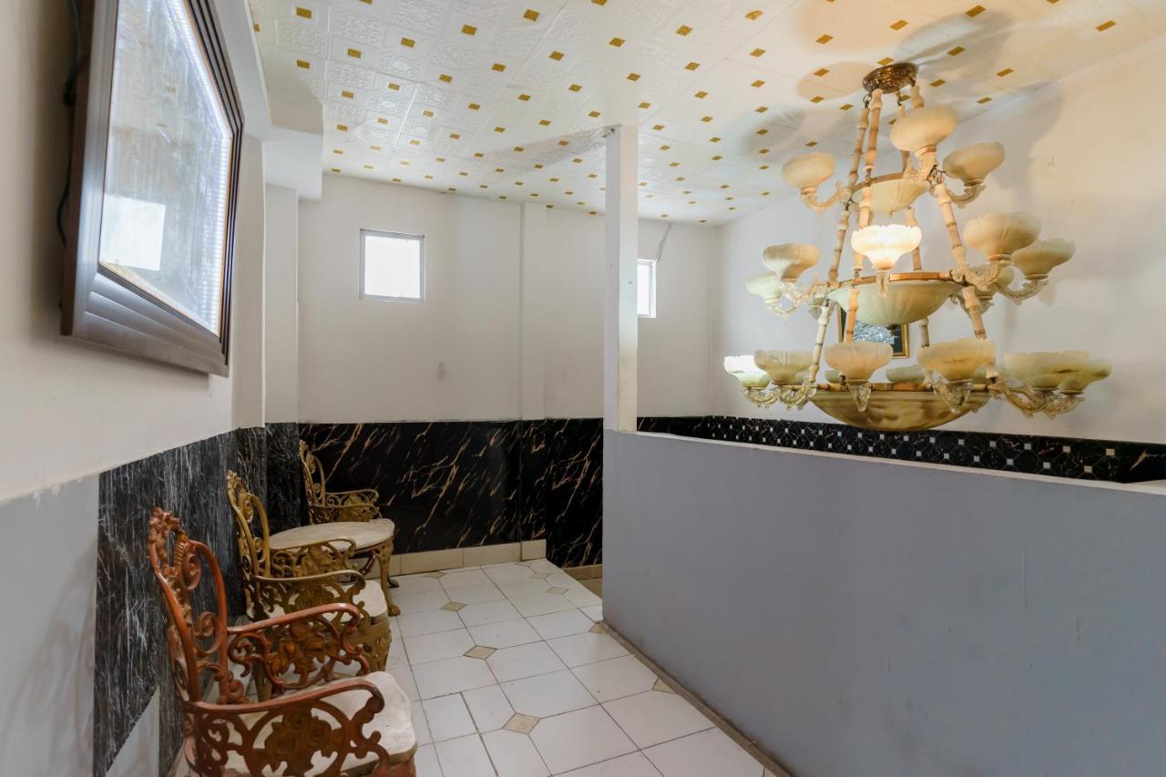 Reddoorz Syariah Near Universitas Borobudur Jakarta Ngoại thất bức ảnh
