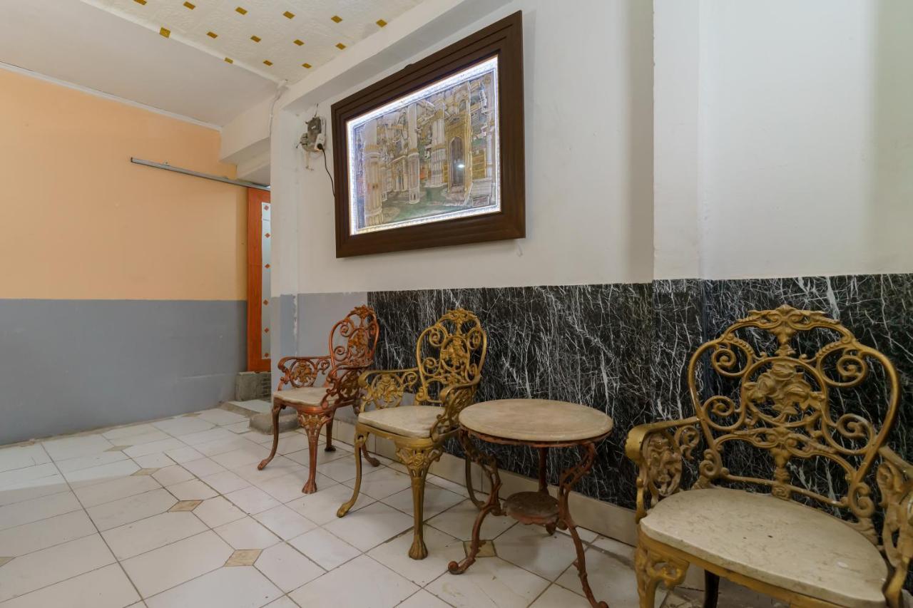 Reddoorz Syariah Near Universitas Borobudur Jakarta Ngoại thất bức ảnh